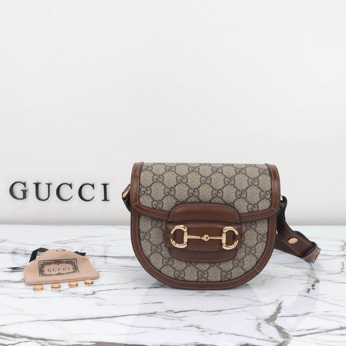 Gucci 18