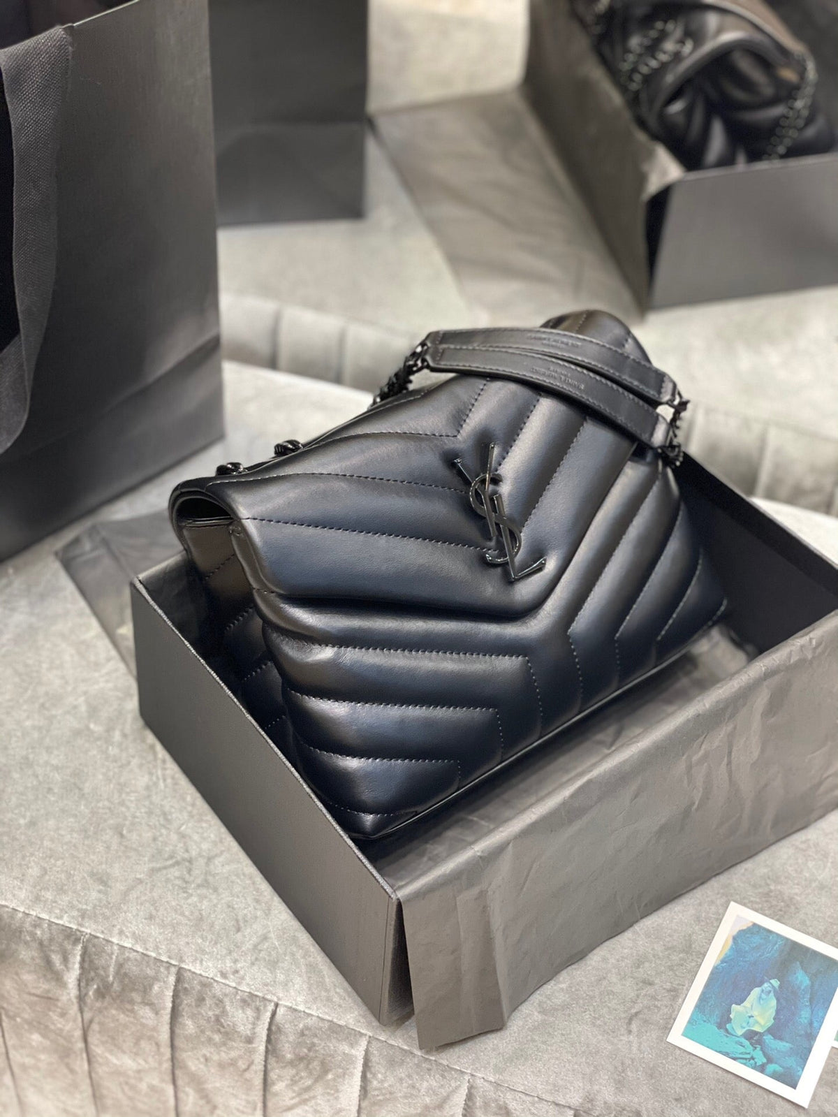 Ysl Lou Lou Nera